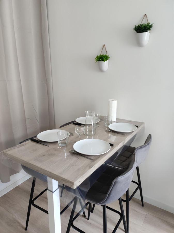 בואפרו-אן-מוז' Residence Manivi מראה חיצוני תמונה